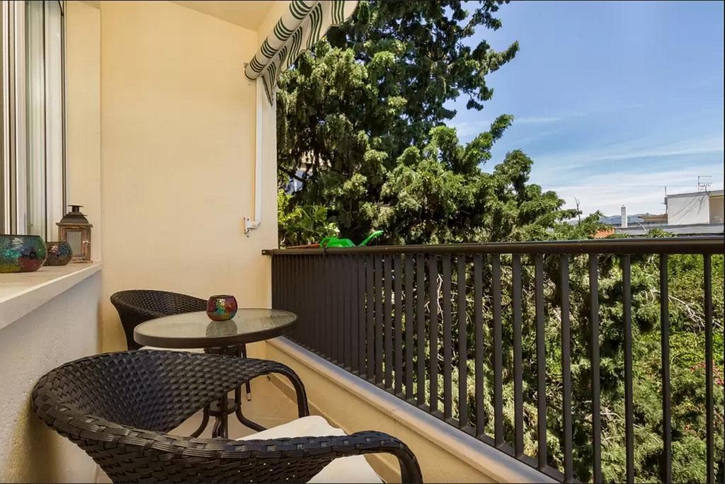 Apartment Put Meja Split Bagian luar foto